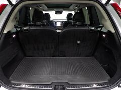 2022 Volvo XC90 T6 Momentum AWD Fond du Lac WI