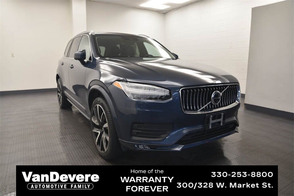 Used 2022 Volvo XC90 T6 Momentum AWD