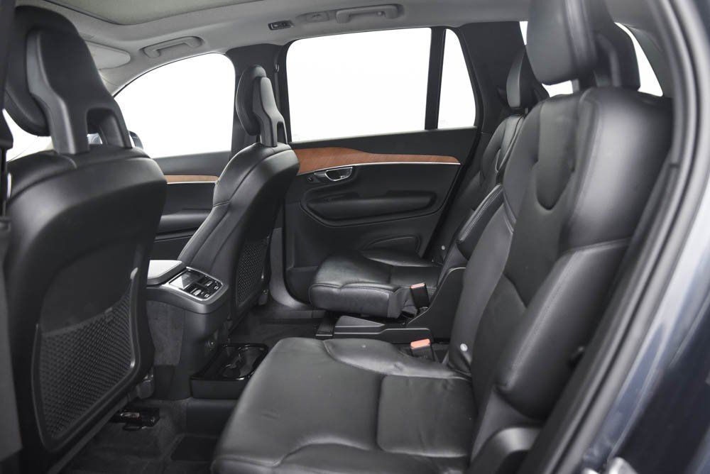 2022 Volvo XC90 T6 Momentum Akron OH