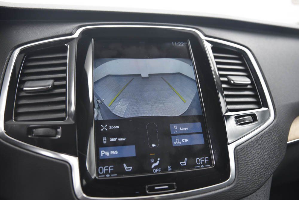 2022 Volvo XC90 T6 Momentum Akron OH