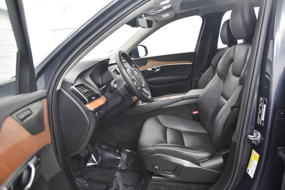 2022 Volvo XC90 T6 Momentum Akron OH