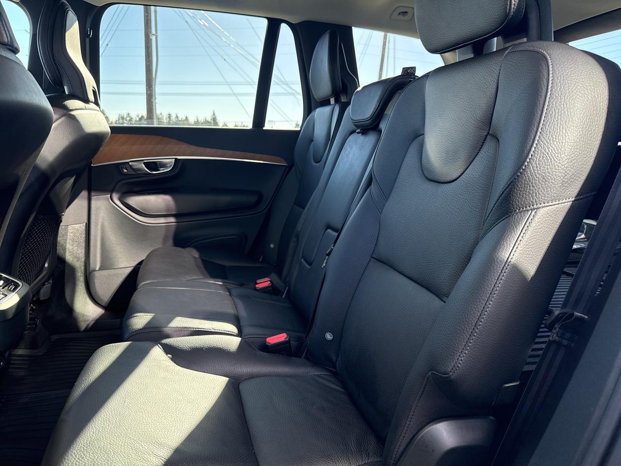 2022 Volvo XC90 T6 Momentum Bend OR