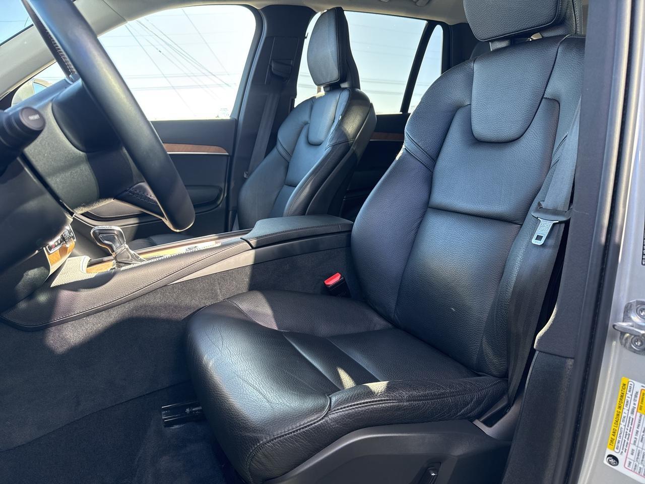 2022 Volvo XC90 T6 Momentum Bend OR