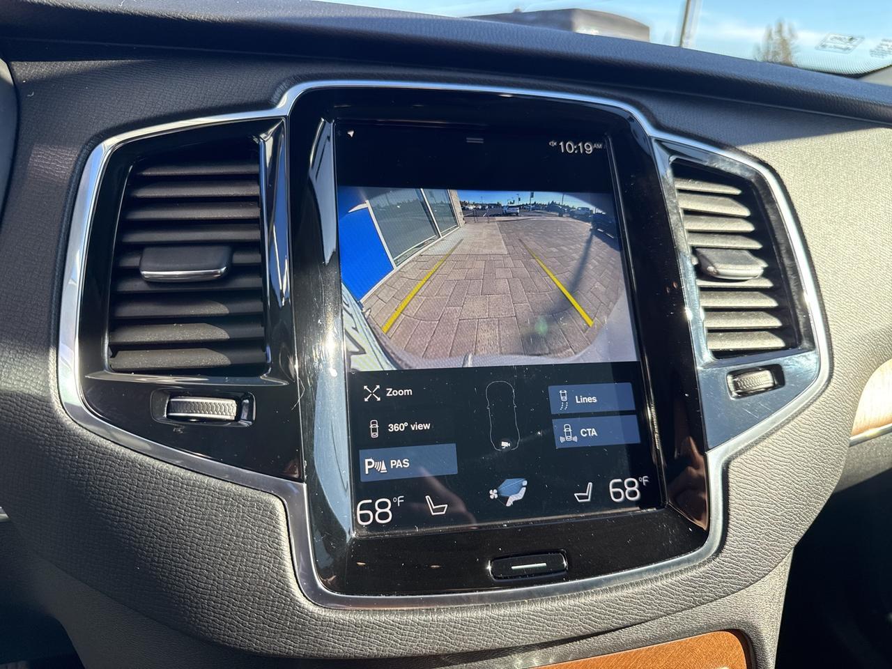 2022 Volvo XC90 T6 Momentum Bend OR