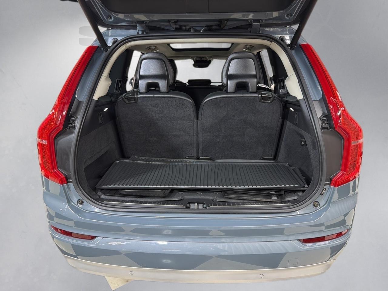 2022 Volvo XC90 T6 Momentum Annapolis MD