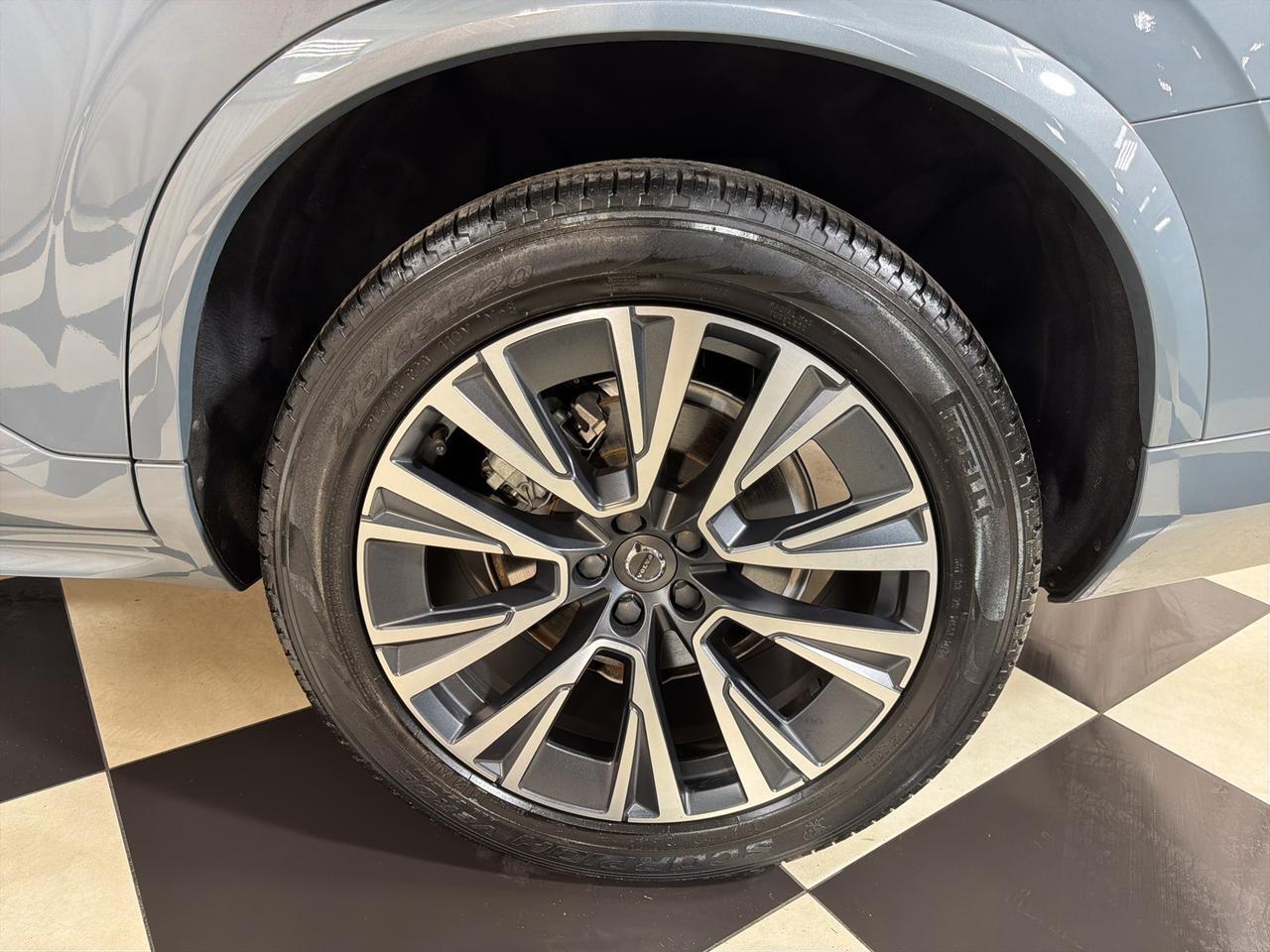 2022 Volvo XC90 T6 Momentum Annapolis MD