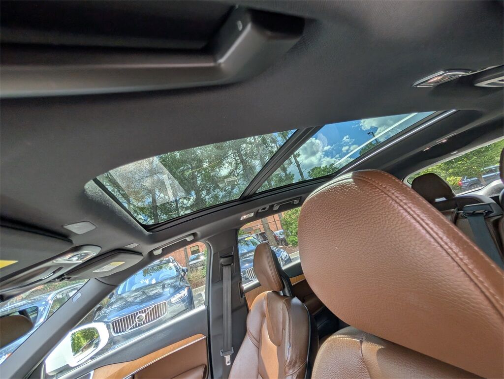 2022 Volvo XC90 T6 Momentum Cockeysville MD