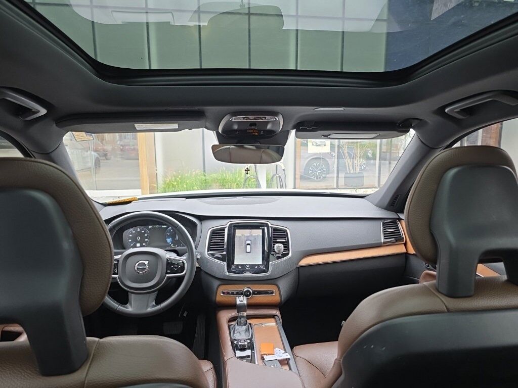 2022 Volvo XC90 T6 Momentum Hunt Valley MD