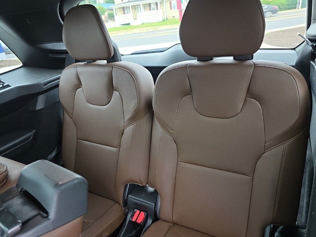 2022 Volvo XC90 T6 Momentum Hunt Valley MD