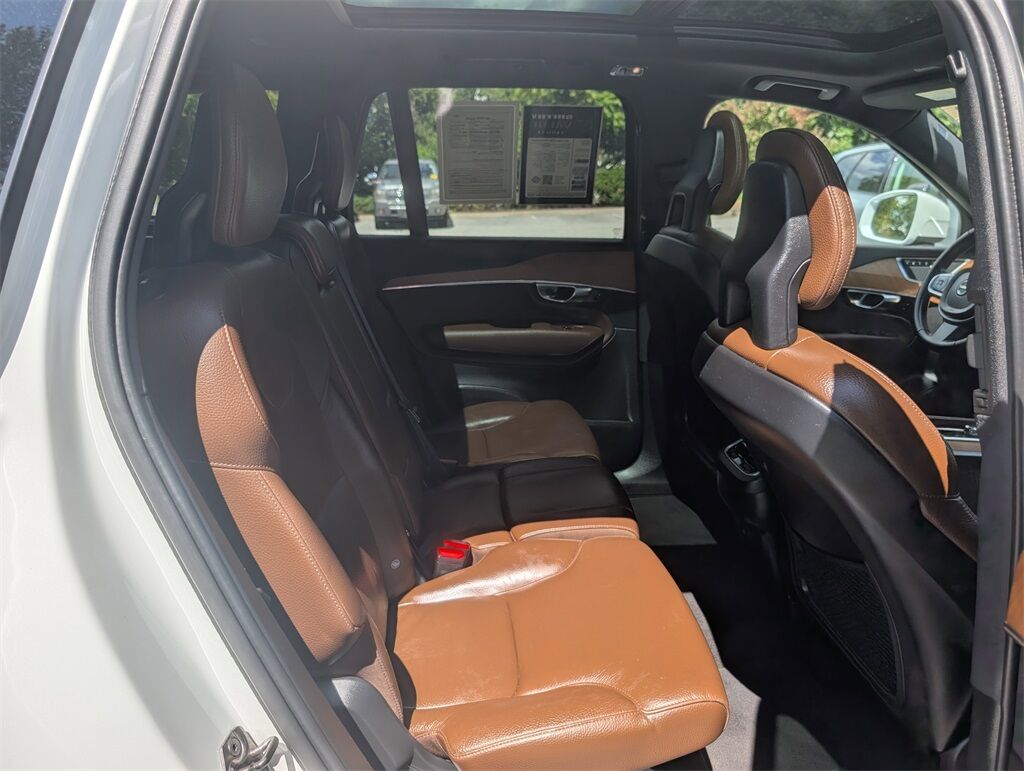2022 Volvo XC90 T6 Momentum Hunt Valley MD