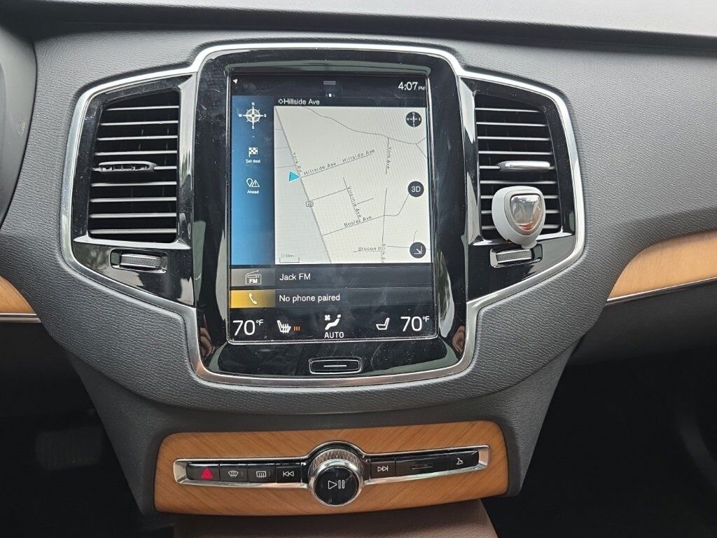 2022 Volvo XC90 T6 Momentum Hunt Valley MD