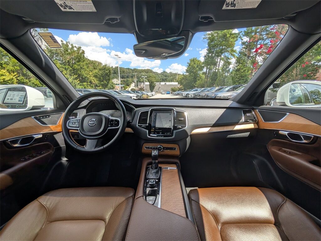 2022 Volvo XC90 T6 Momentum Hunt Valley MD