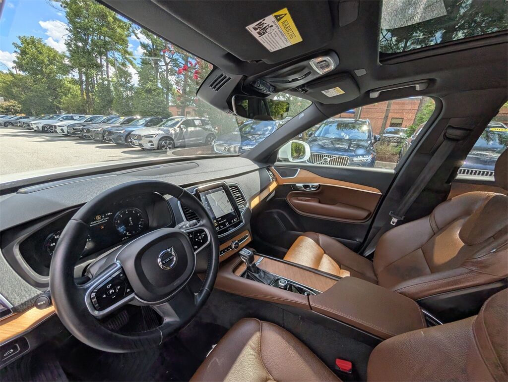2022 Volvo XC90 T6 Momentum Hunt Valley MD