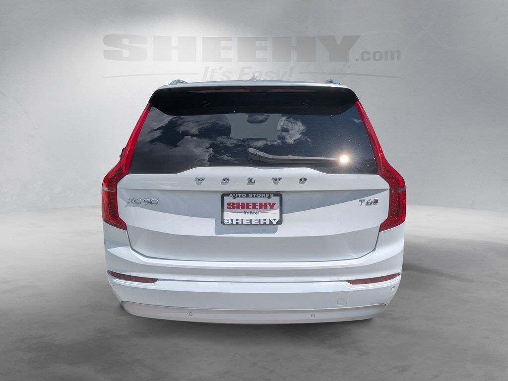 2022 Volvo XC90 T6 Momentum Hunt Valley MD