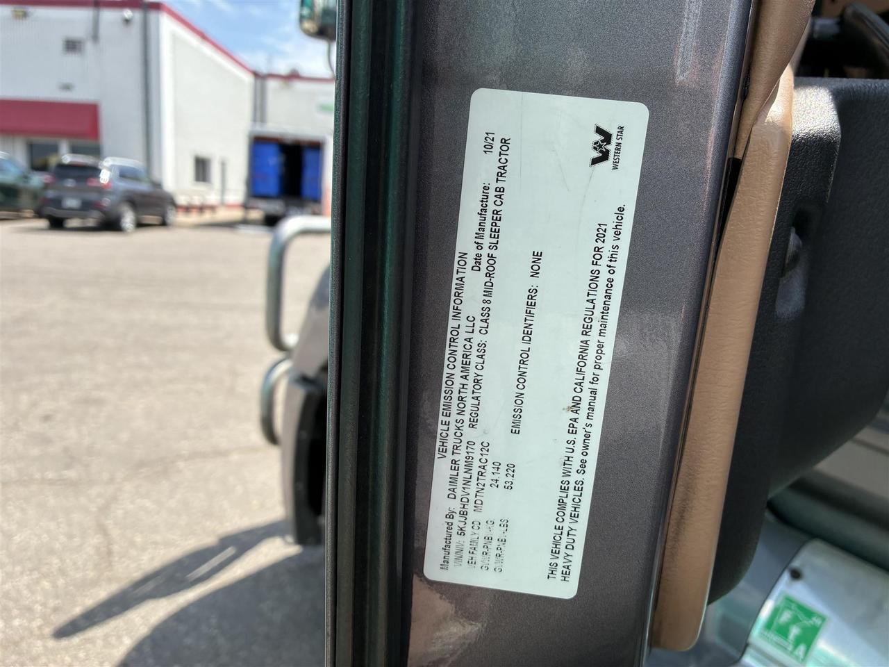 2022 Western Star 5700XE Mid Roof Fargo ND