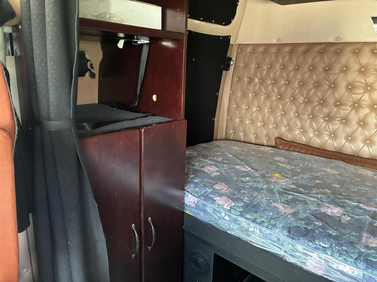 2022 Western Star 5700XE Mid Roof South St. Paul MN