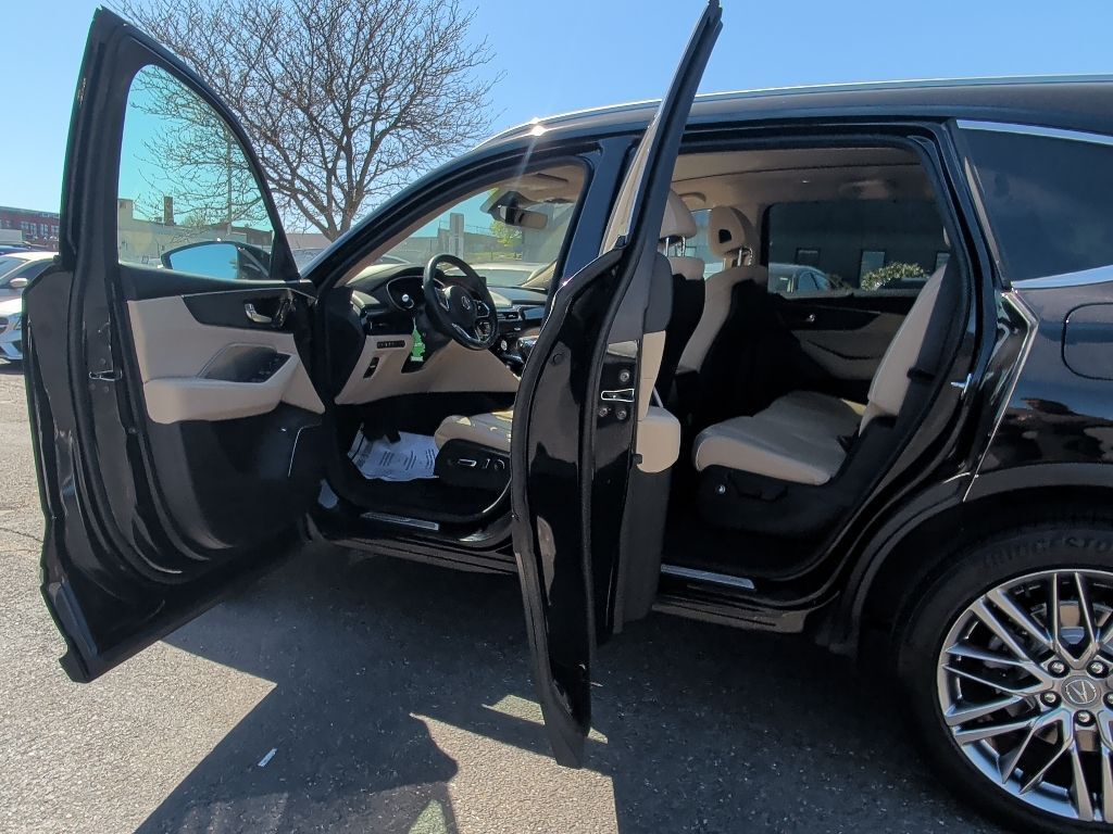 2023 Acura MDX Advance Worcester MA