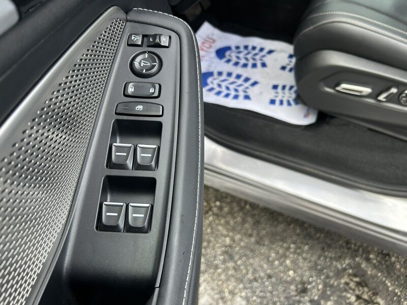 2023 Acura MDX w/Technology Package - 1 OWNER - WELL MAINTAINED Webster MA