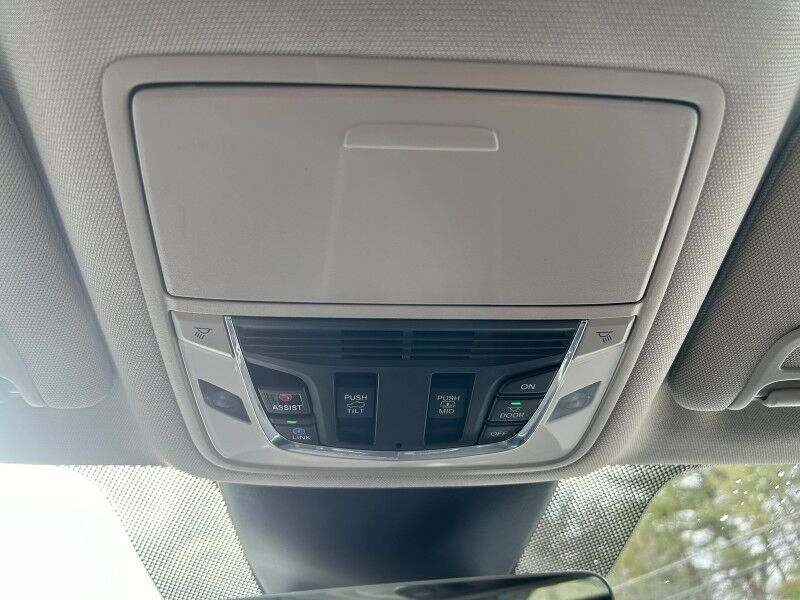 2023 Acura MDX w/Technology Package - 1 PRIVATE OWNER - WELL MAINTAINED Whitinsville MA