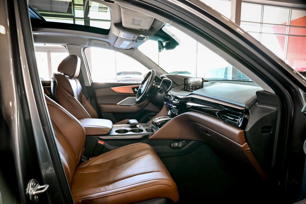2023 Acura MDX SH-AWD Technology photo 30