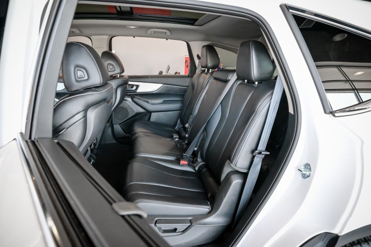 2023 Acura MDX SH-AWD Technology photo 24