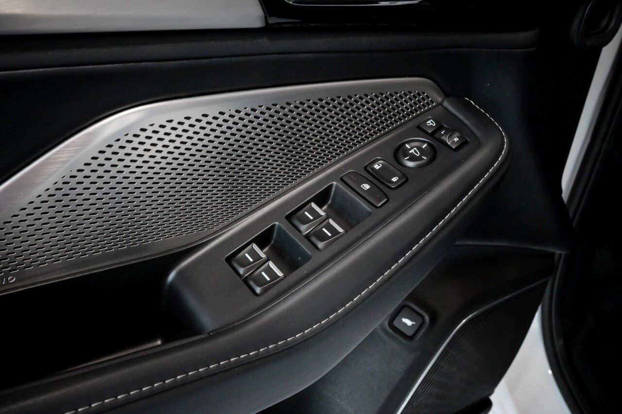 2023 Acura MDX SH-AWD Technology photo 17