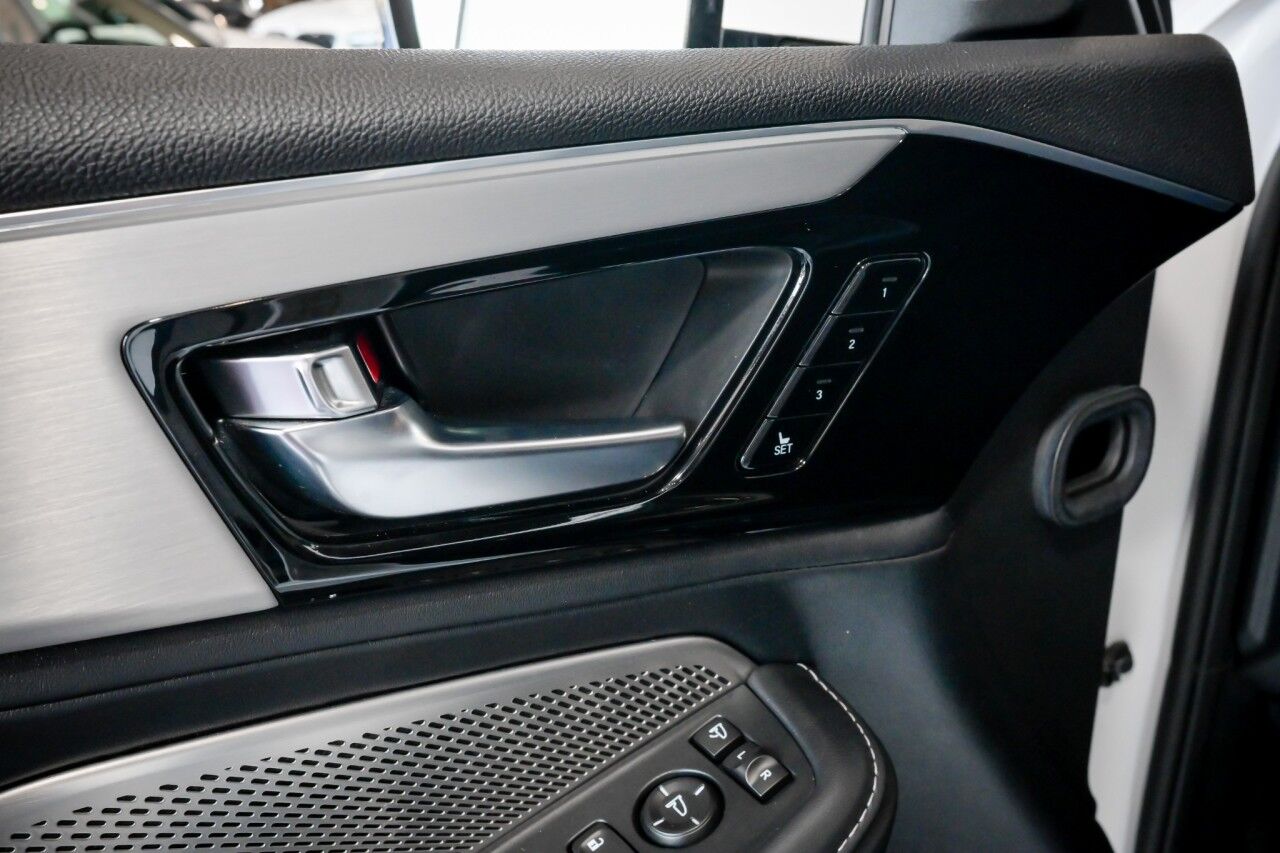 2023 Acura MDX SH-AWD Technology photo 18