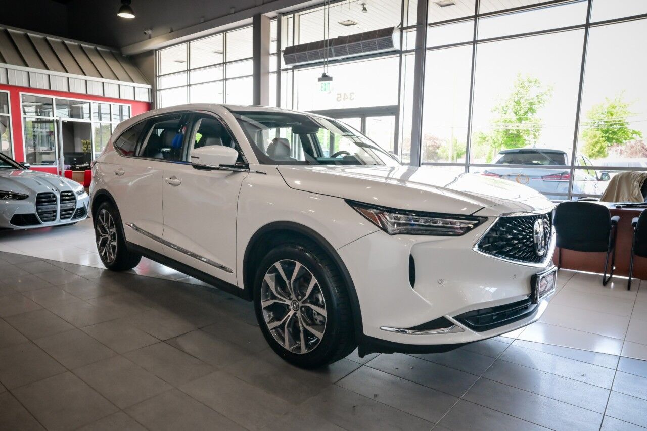 2023 Acura MDX SH-AWD Technology photo 3