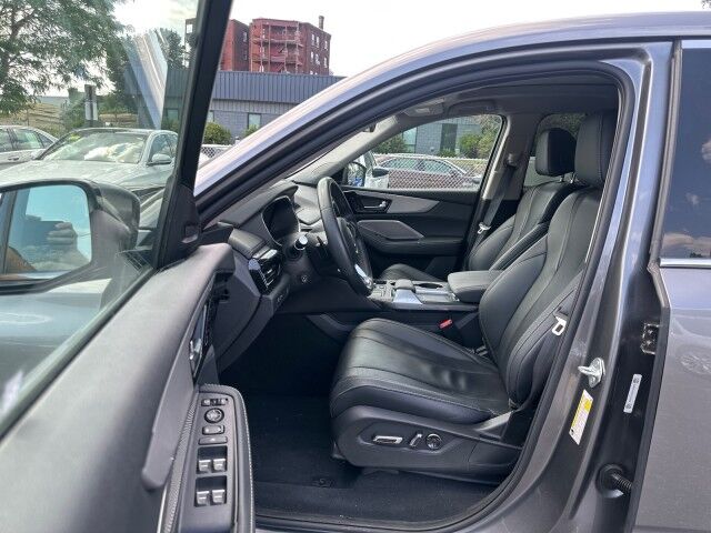 2023 Acura MDX w/Technology Package Worcester MA