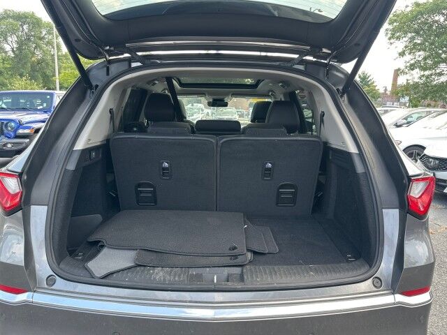 2023 Acura MDX w/Technology Package Worcester MA