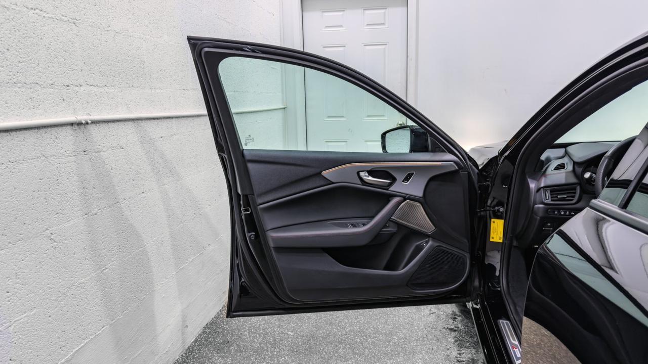 2023 Acura TLX SH-AWD w/A-Spec Package Tallmadge OH