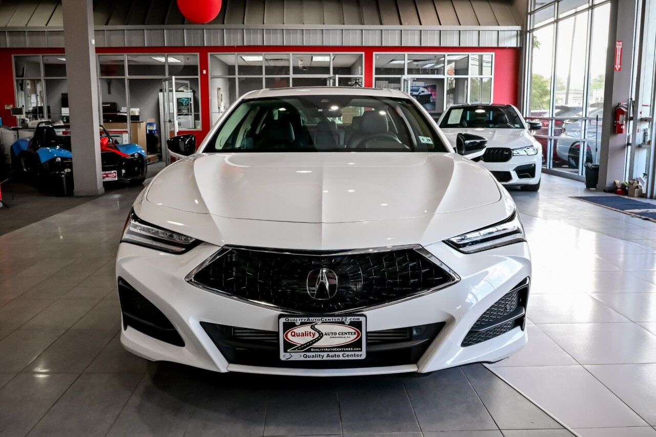 2023 Acura TLX w/Technology Package