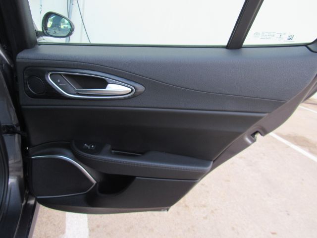 2023 Alfa Romeo Giulia Sprint RWD Plano TX