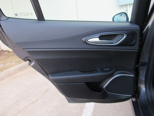 2023 Alfa Romeo Giulia Sprint RWD Plano TX