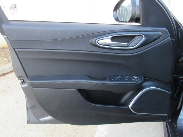 2023 Alfa Romeo Giulia Sprint RWD Plano TX