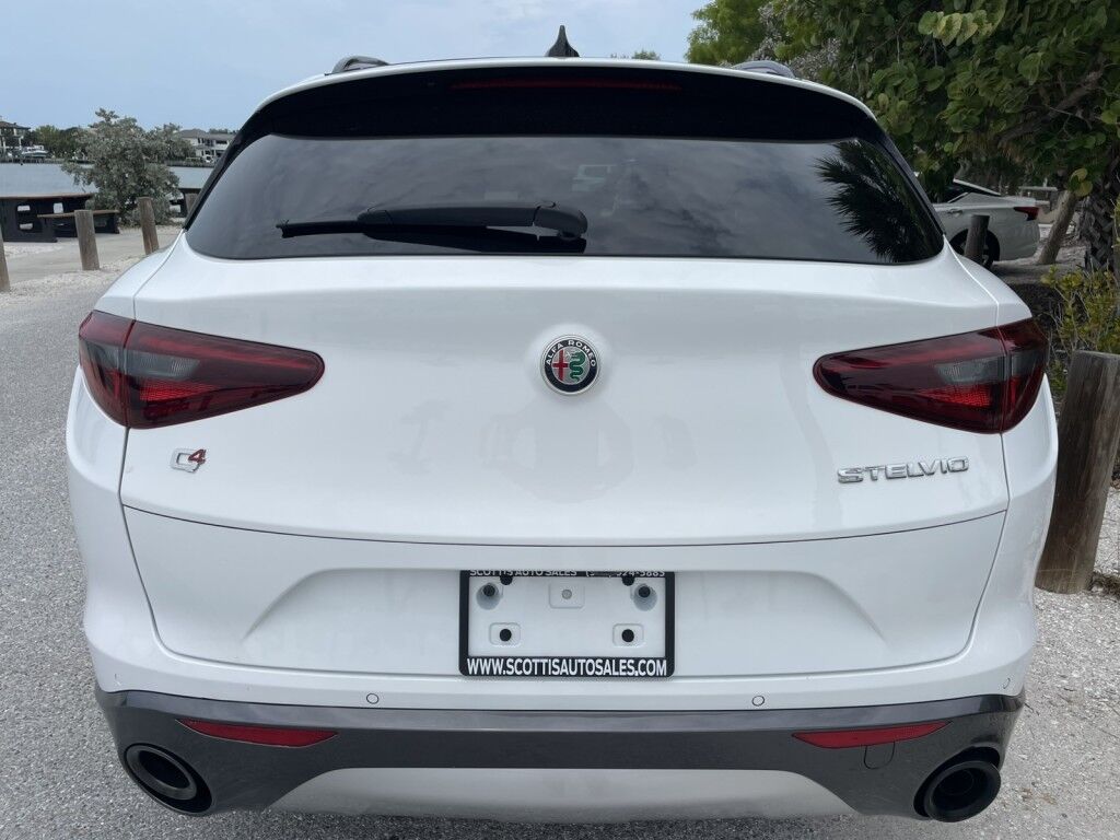 2023 Alfa Romeo Stelvio Ti~ALL WHEEL DRIVE~1 OWNER, CLEAN CARFAX~ACTIVE LANE ASSIST~BLIND SPOT ASSIST~ONLINE FINANCE AND SHIPPING AVAILABLE!!!! Sarasota FL