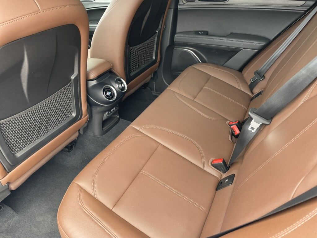 2023 Alfa Romeo Stelvio Ti~ALL WHEEL DRIVE~1 OWNER, CLEAN CARFAX~ACTIVE LANE ASSIST~BLIND SPOT ASSIST~ONLINE FINANCE AND SHIPPING AVAILABLE!!!! Sarasota FL