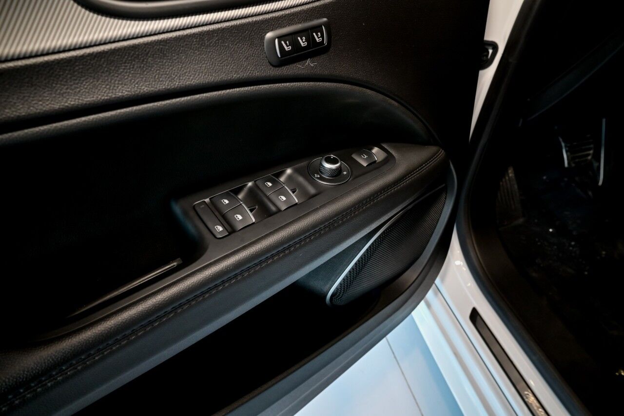 2023 Alfa Romeo Stelvio Veloce AWD , RED Interior Springfield NJ