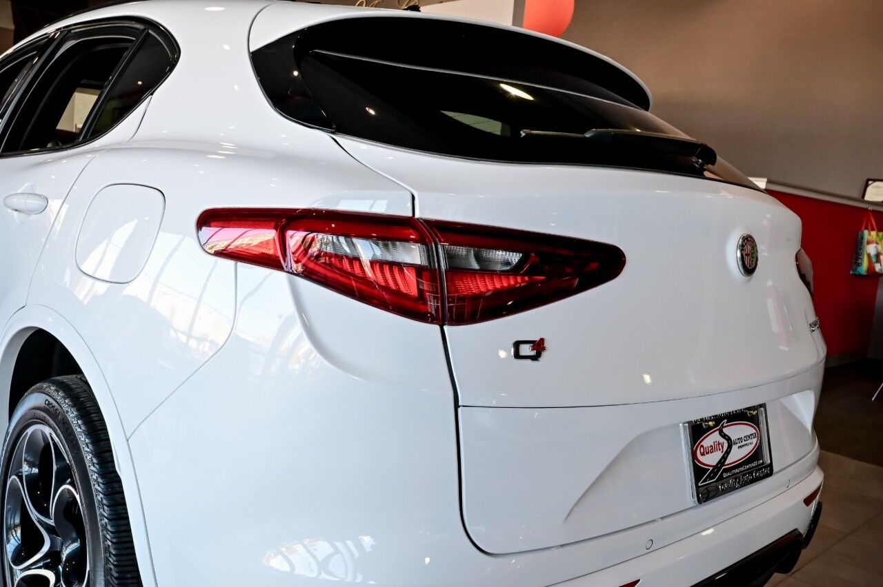 2023 Alfa Romeo Stelvio Veloce AWD , RED Interior Springfield NJ