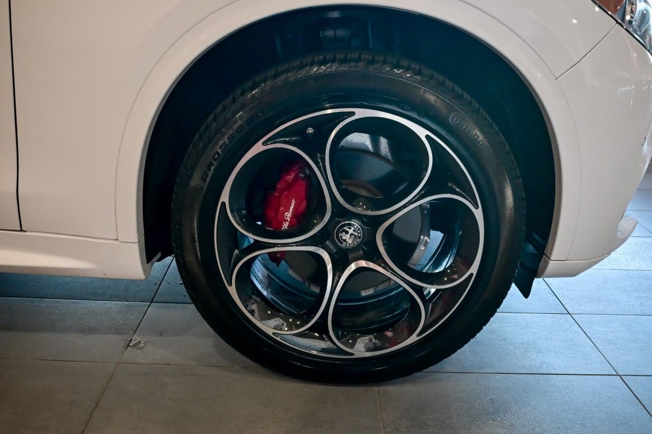 2023 Alfa Romeo Stelvio Veloce AWD , RED Interior Springfield NJ