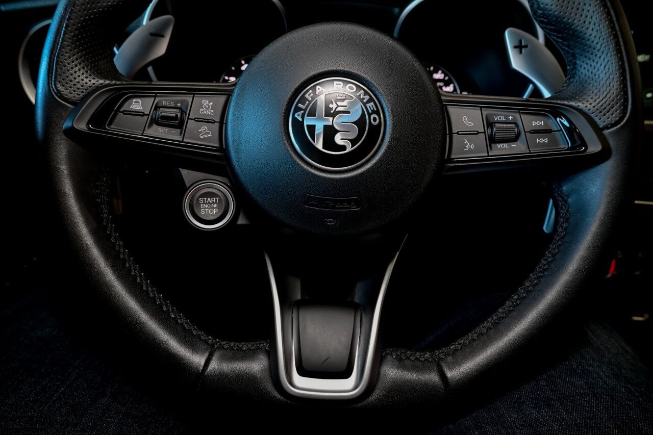 2023 Alfa Romeo Stelvio Veloce AWD , RED Interior Springfield NJ