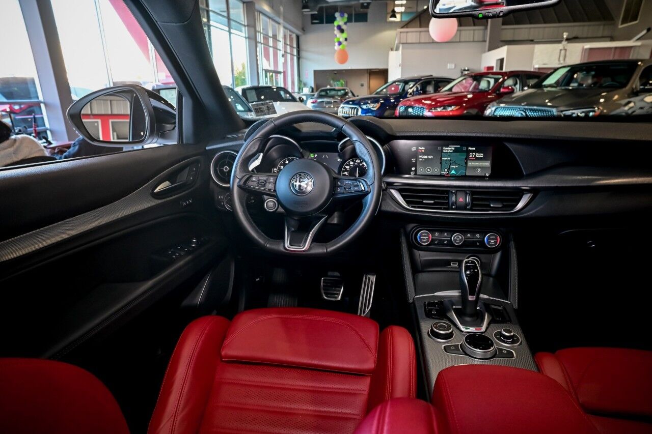2023 Alfa Romeo Stelvio Veloce AWD , RED Interior Springfield NJ