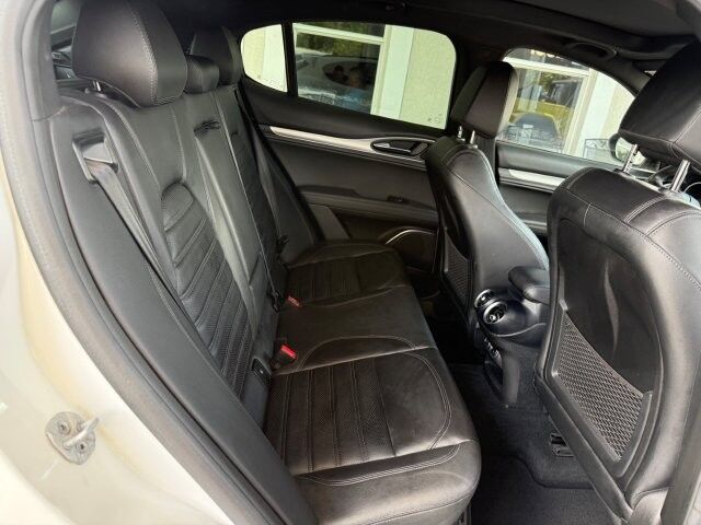 2023 Alfa Romeo Stelvio Veloce AWD Punta Gorda FL