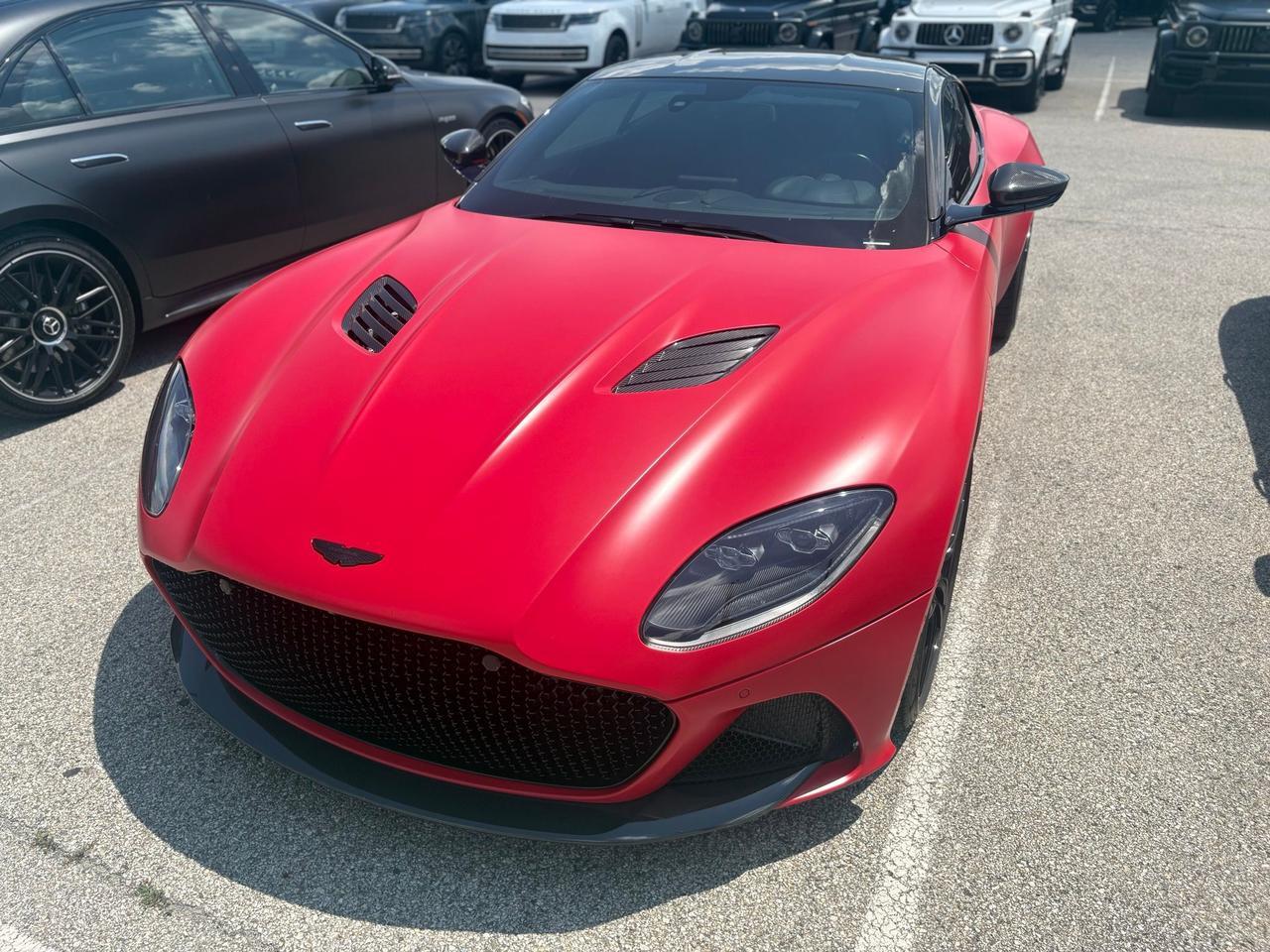 2023 Aston Martin DBS 5.2 V12's photo