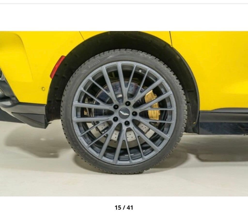 2023 Aston Martin DBX 707 Orange MA