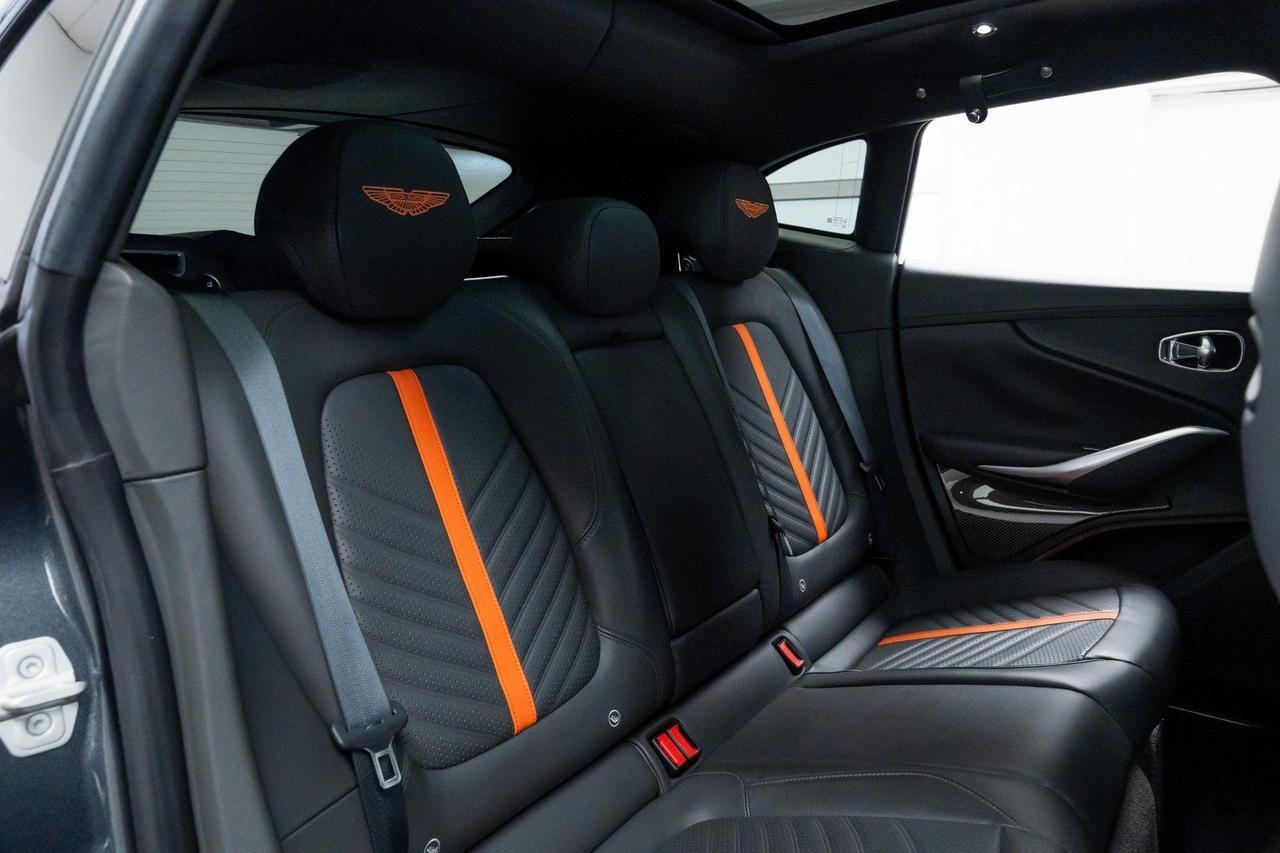 2023 Aston Martin DBX 707 Vented Seats Carbon Fiber Interior Trim Portland OR
