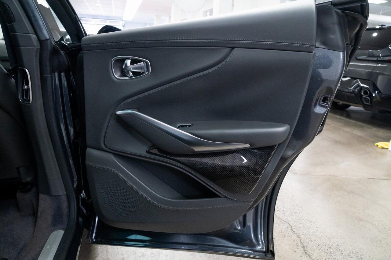 2023 Aston Martin DBX 707 Vented Seats Carbon Fiber Interior Trim Portland OR