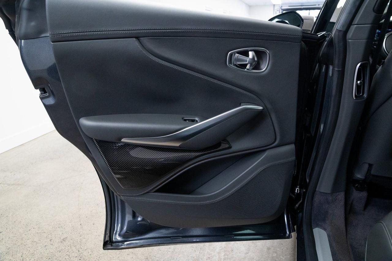 2023 Aston Martin DBX 707 Vented Seats Carbon Fiber Interior Trim Portland OR