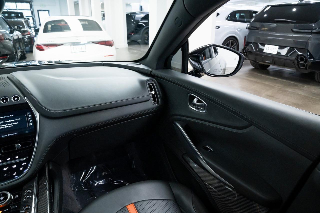 2023 Aston Martin DBX 707 Vented Seats Carbon Fiber Interior Trim Portland OR
