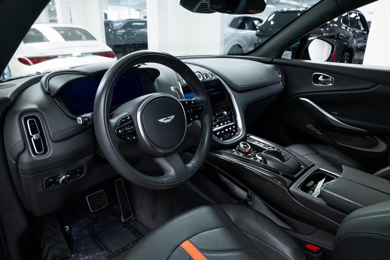 2023 Aston Martin DBX 707 Vented Seats Carbon Fiber Interior Trim Portland OR